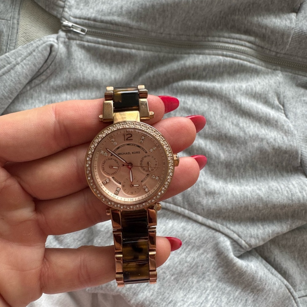 Michael Kors Rose Gold and Black Women's Bracelet Watch - Picture 3 of 3